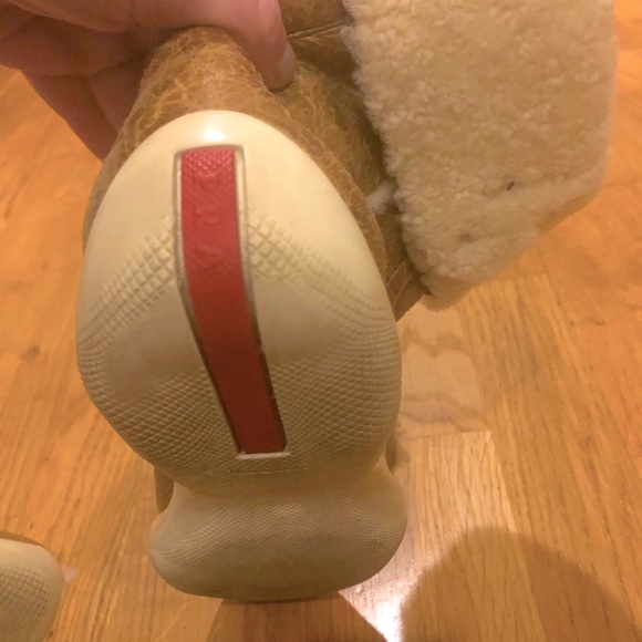 AUTHENTIC  PRADA FLEECE BOOTS - Picture 6 of 6